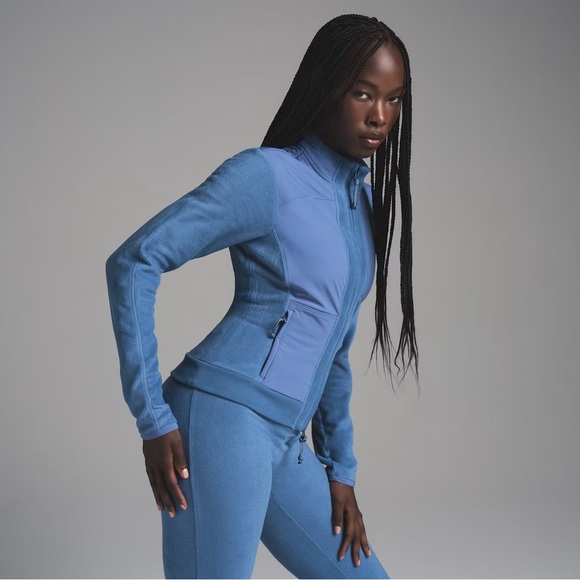 Skims fleece lounge fitted jacket - Picture 2 of 6